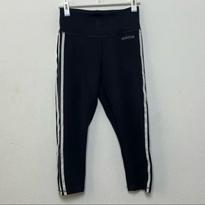 Adidas 3/4 climalite black leggings (EUC) size S